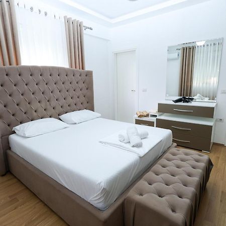 Romina Apartment Берат Екстер'єр фото