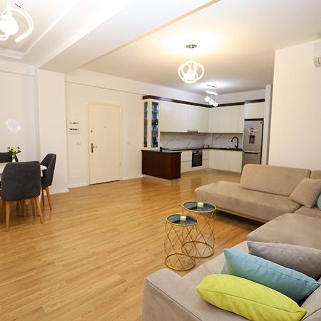 Romina Apartment Берат Екстер'єр фото