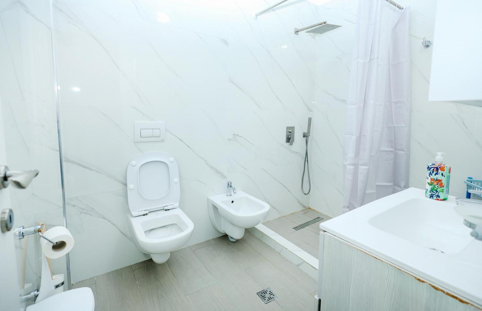 Romina Apartment Берат Екстер'єр фото